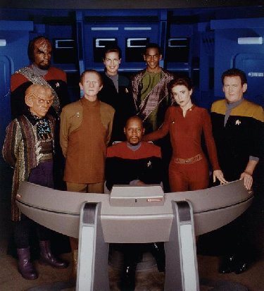 http://www.sherylfranklin.com/images/trek/ds9_cast.jpg